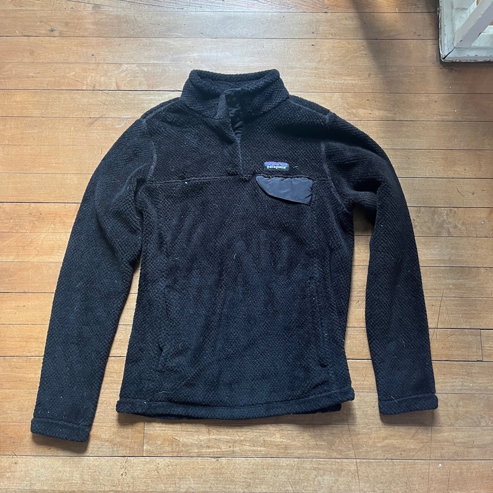 Patagonia sweatshirt